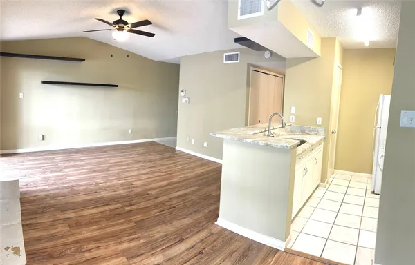 $79,500 | 17331 Red Oak Drive, Unit 26, Houston, TX 77090