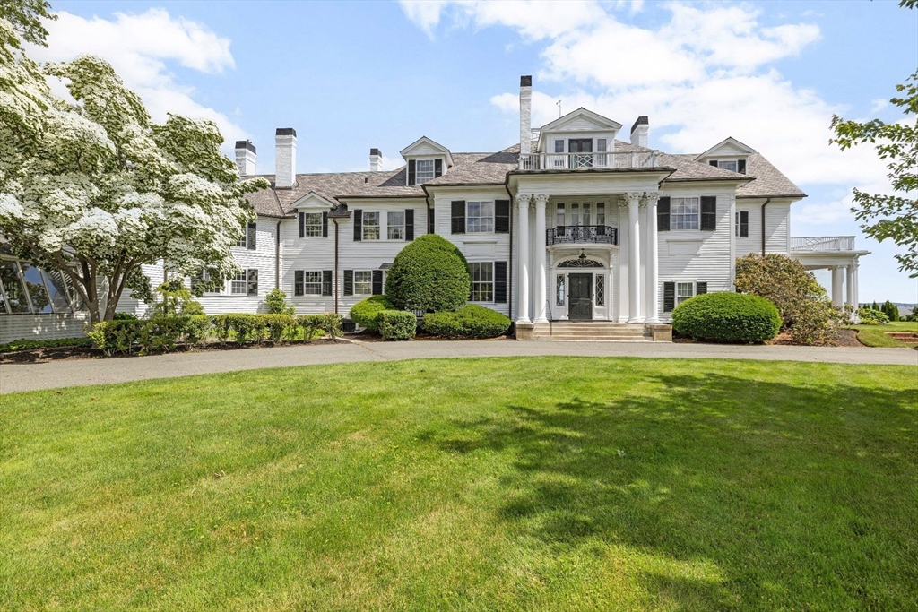 4 Broadmere Way Marblehead, MA 01945 - Photo 2 of 31 a front view of a house with a yard
