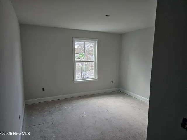 $429,990 | 550 Glitter Bay Court, Unit 1011, Shallotte, NC 28470