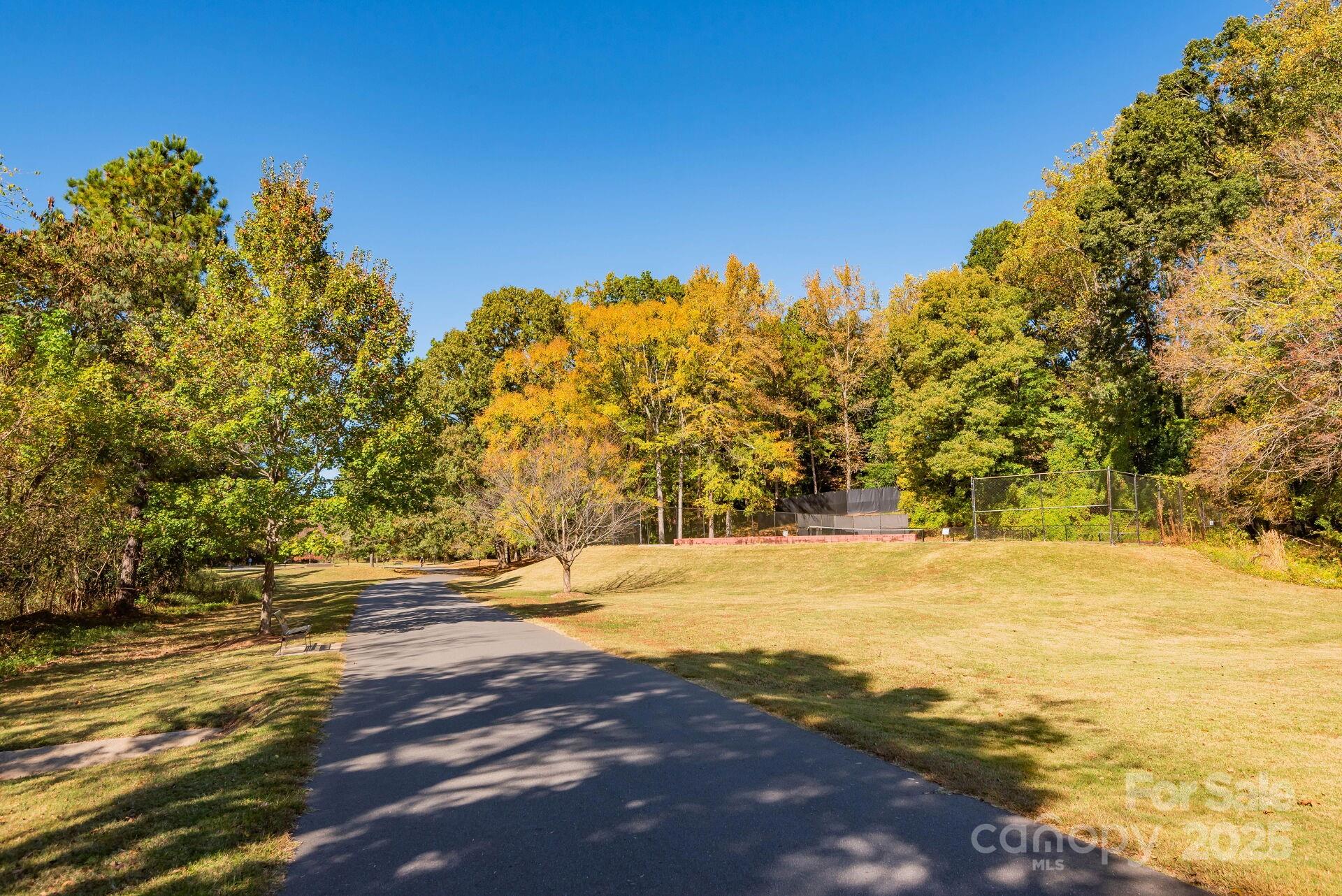2427 Twilight Road Charlotte, NC 28210 - Photo 33 of 41 Gallery Image 33