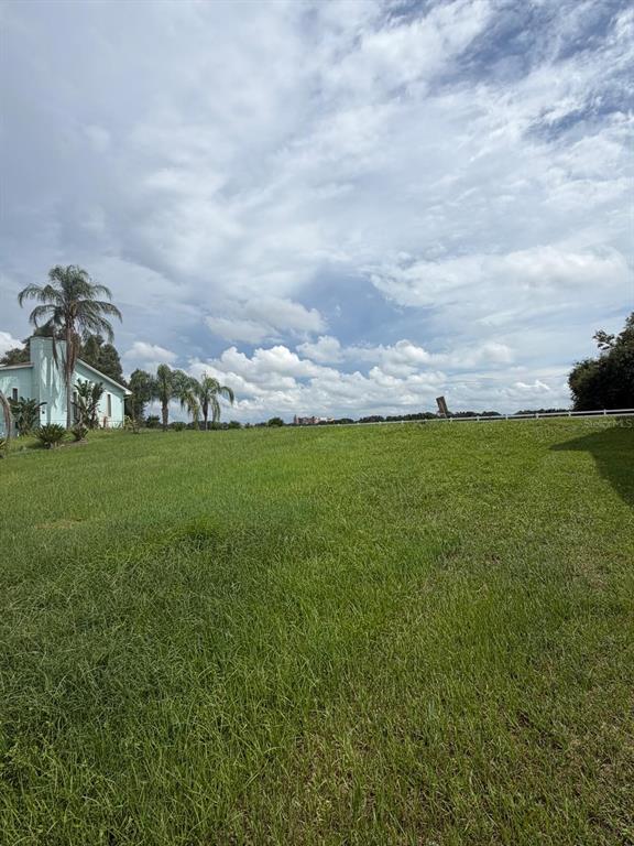 Edgewood Ranch Road Orlando, FL 32835 - Photo 3 of 5 Gallery Image 3