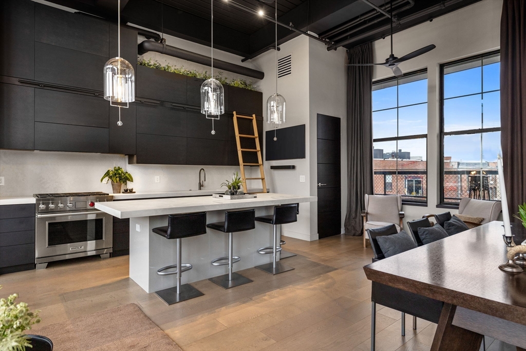 27 Wareham Street, Unit PH6 Boston, MA 02118 - Photo 11 of 41