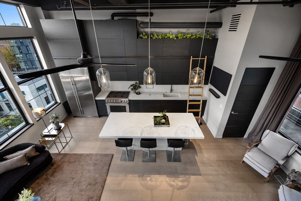 27 Wareham Street, Unit PH6 Boston, MA 02118 - Photo 18 of 41