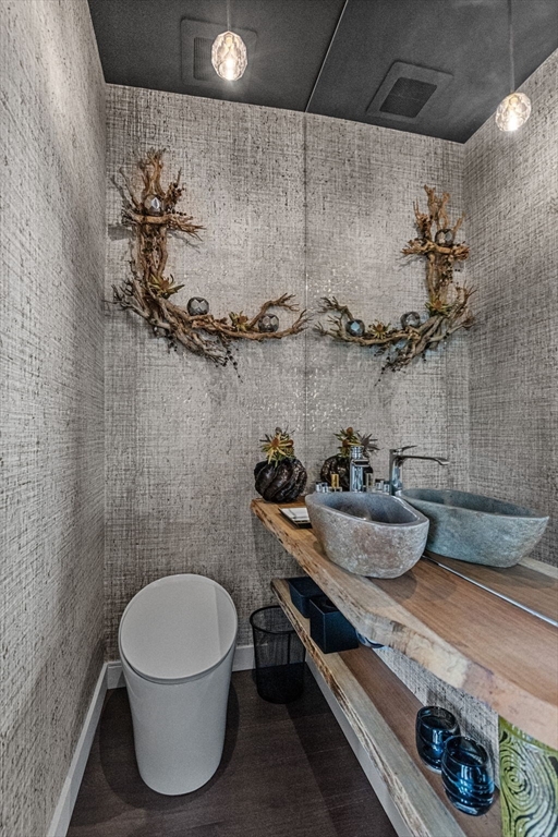 27 Wareham Street, Unit PH6 Boston, MA 02118 - Photo 19 of 41