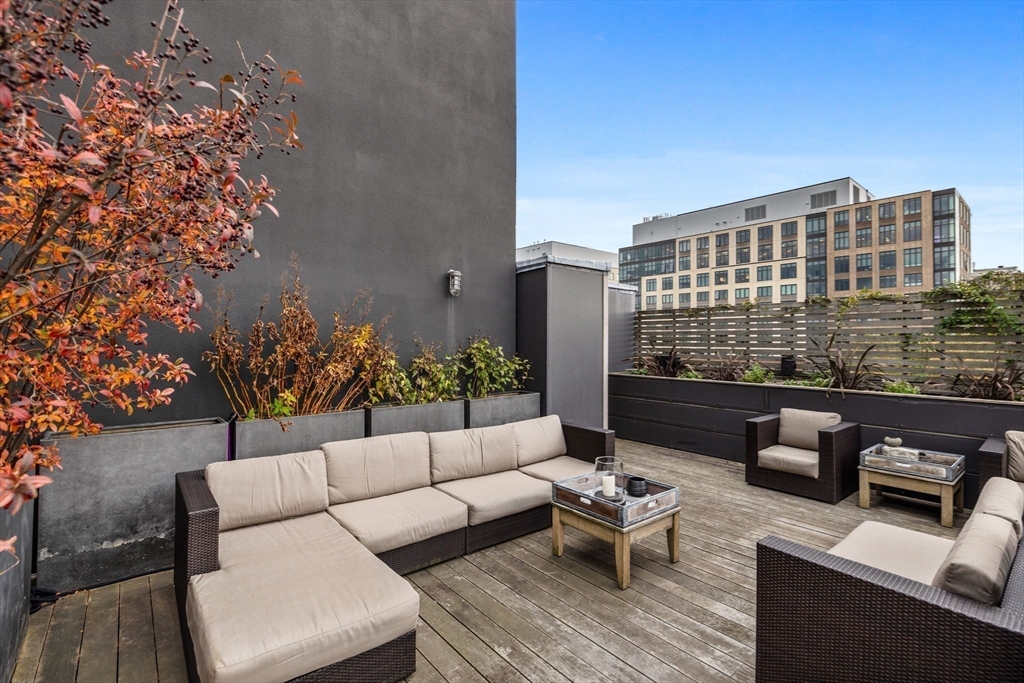 27 Wareham Street, Unit PH6 Boston, MA 02118 - Photo 40 of 41