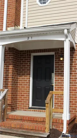 $1,000 | 110 Dupuy Avenue, Unit 1, Colonial Heights, VA 23834