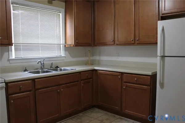 $1,000 | 110 Dupuy Avenue, Unit 1, Colonial Heights, VA 23834