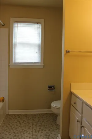 $1,000 | 110 Dupuy Avenue, Unit 1, Colonial Heights, VA 23834