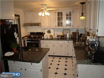 1476 Pennington Road Ewing, NJ 08618 - Photo 4 of 12 Kitchen