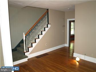 1476 Pennington Road Ewing, NJ 08618 - Photo 6 of 12 Living Room
