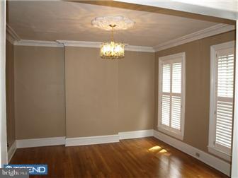 1476 Pennington Road Ewing, NJ 08618 - Photo 7 of 12 Living Room