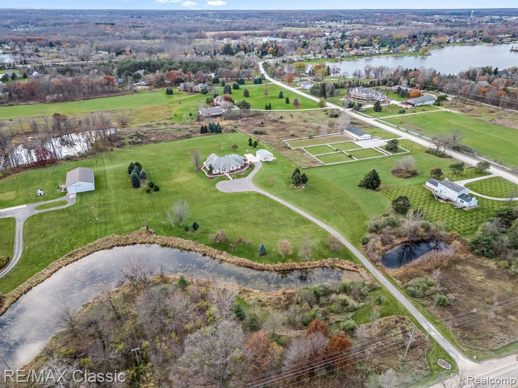 275 North Maxfield Road Brighton, MI 48114 - Photo 79 of 87