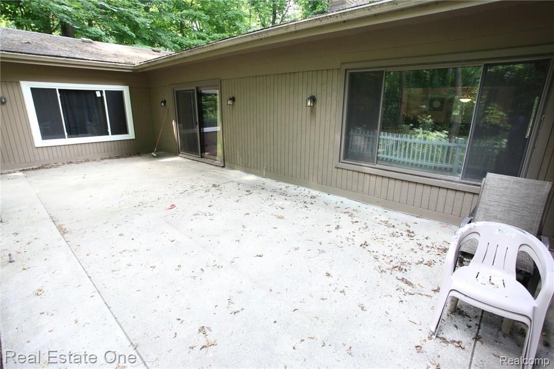 30315 Rockshire Avenue Farmington, MI 48334 - Photo 35 of 43 Rockshire167.JPG