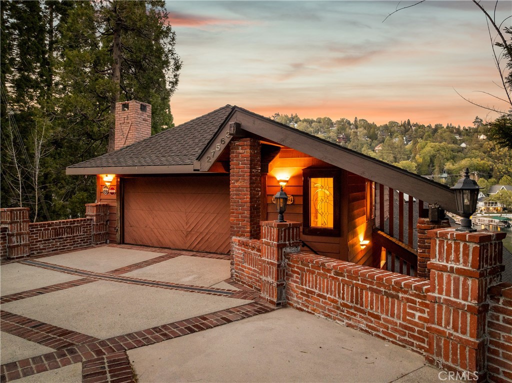 27563 West Shore Road Lake Arrowhead, CA 92352 - Photo 4 of 57
