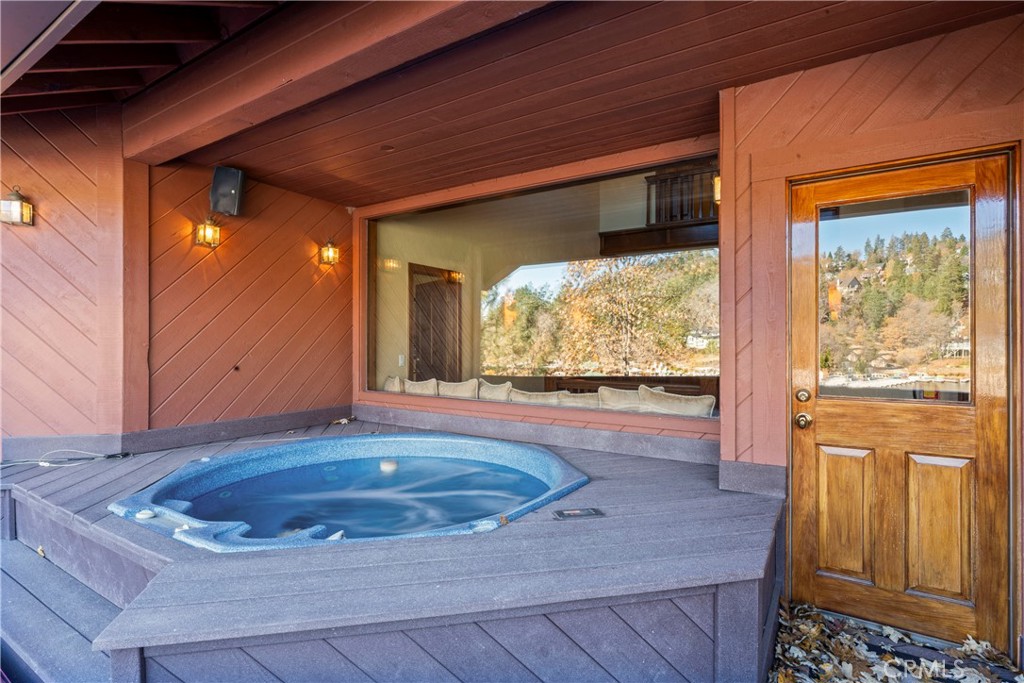 27563 West Shore Road Lake Arrowhead, CA 92352 - Photo 42 of 57