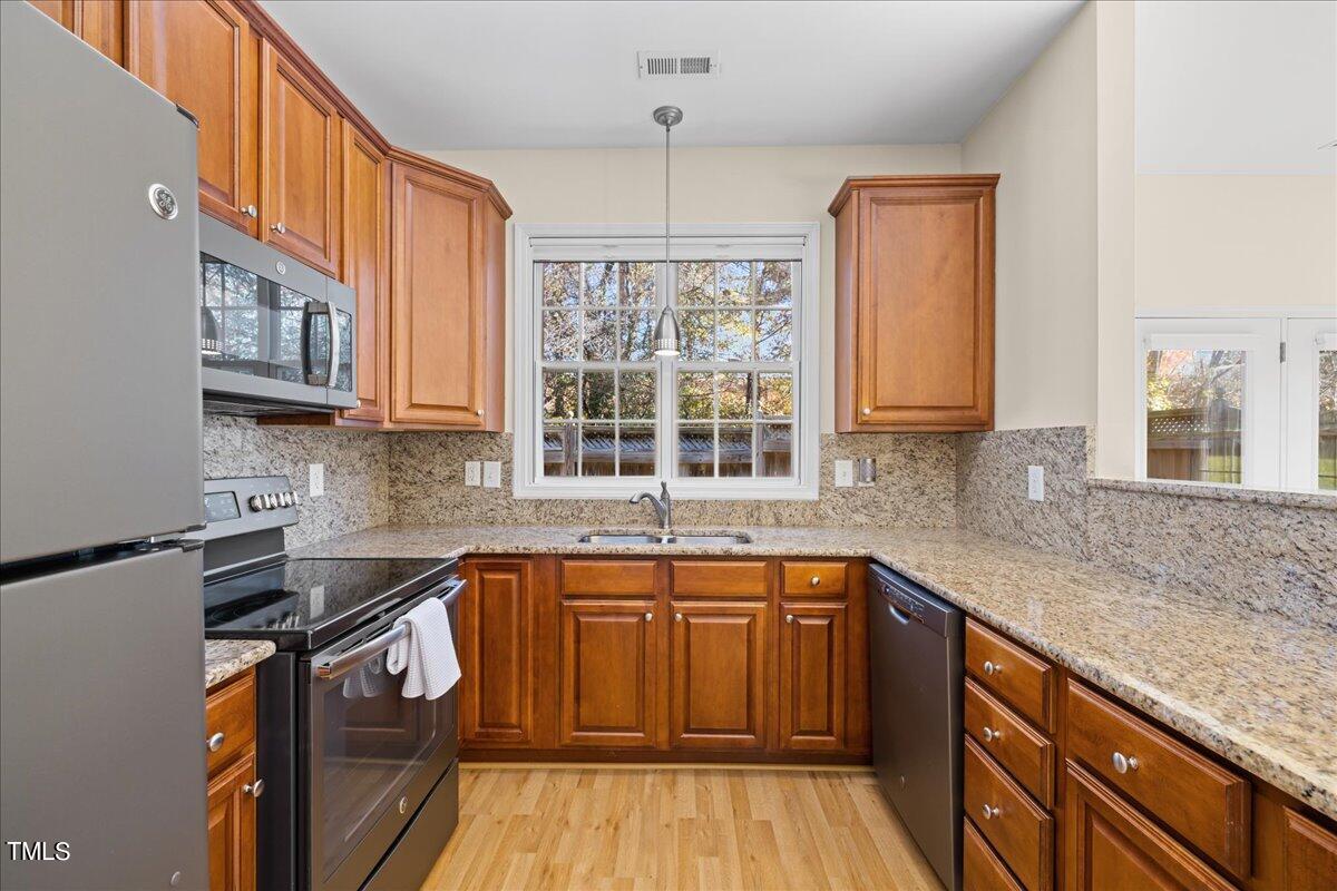 2600 Andover Glen Road Raleigh, NC 27604 - Photo 5 of 17 12-2600 Andover Glen Rd