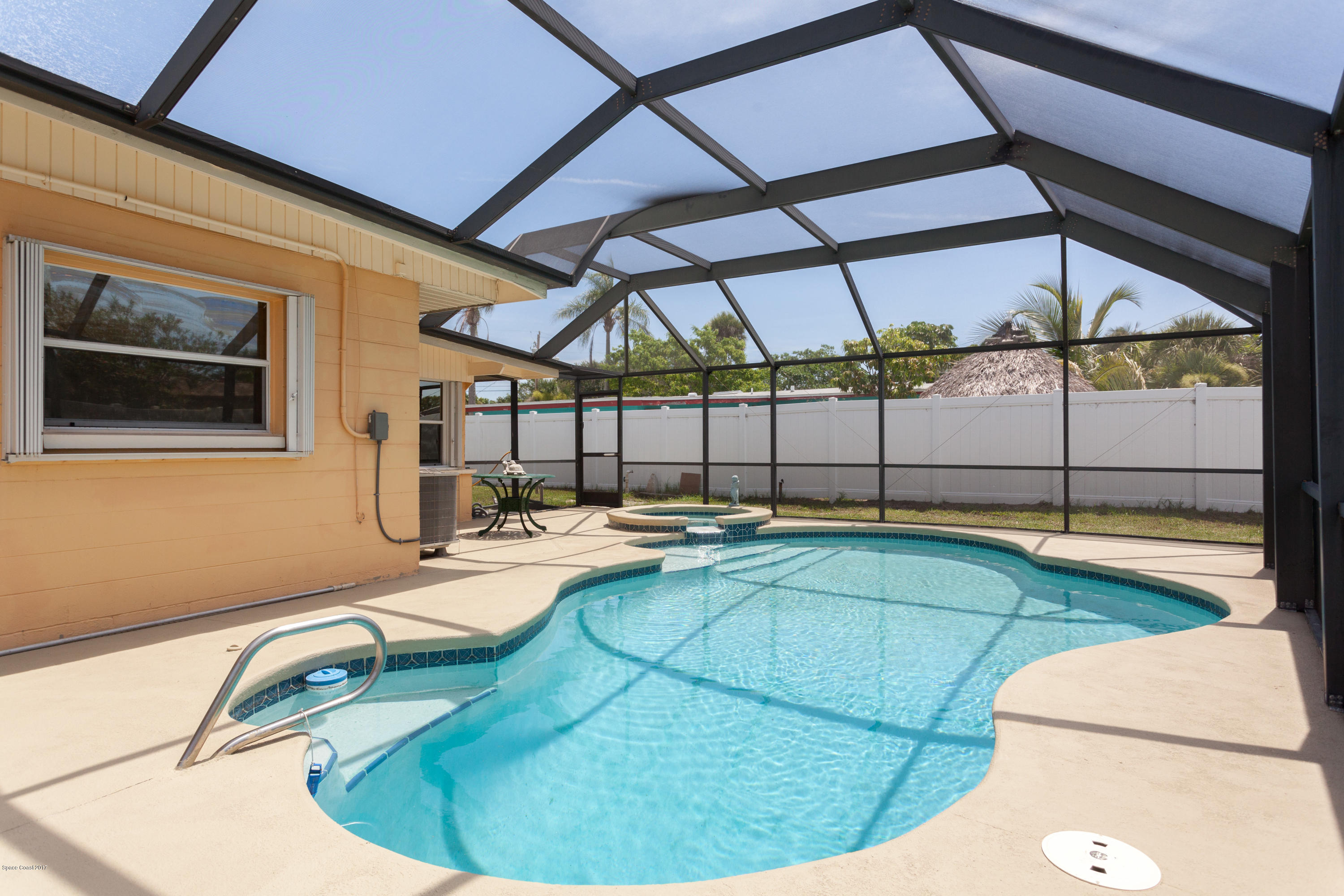 530 Capri Road Cocoa Beach, FL 32931 - Photo 13 of 21 530 Capri Rd-22