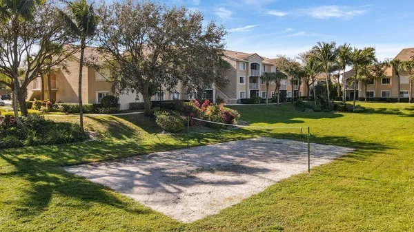 $350,000 | 254 Village Boulevard, Unit 4106, Tequesta, FL 33469