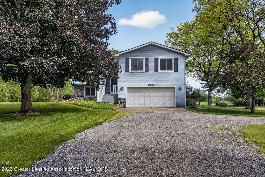 582 Baldwin Road Mason, MI 48854 - Photo 2 of 44 20260520-1