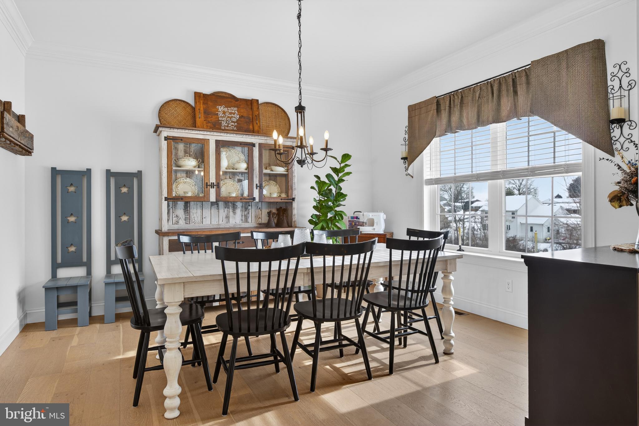 103 East Woods Drive Lititz, PA 17543 - Photo 11 of 50 Dining Room