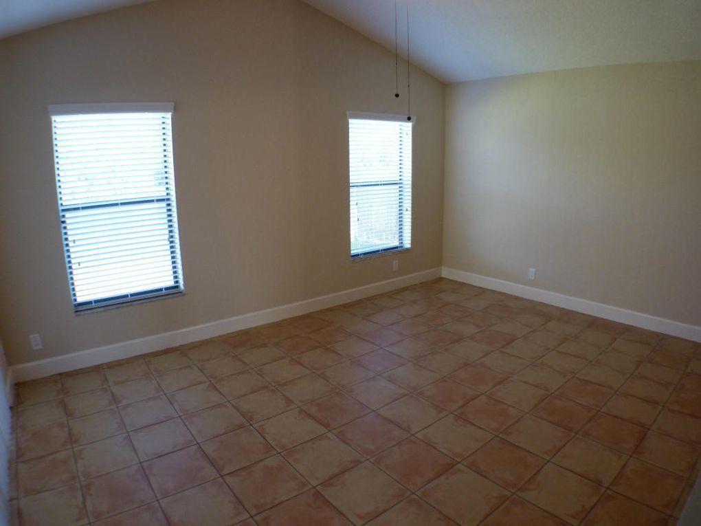 22488 Swordfish Drive Boca Raton, FL 33428 - Photo 9 of 25 22488 Photo 10