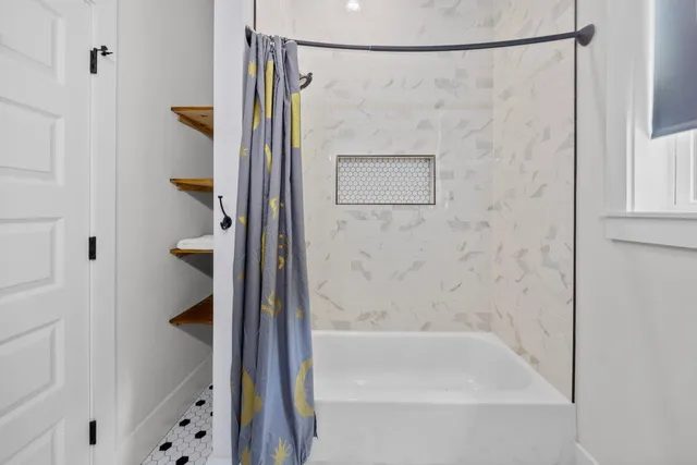 $445,000 | 3032 Tiffany Lane, Navarre, FL 32566