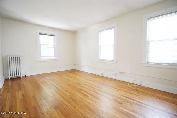 $3,250 | 28 Locust Street, Unit 1, Greenwich, CT 06830