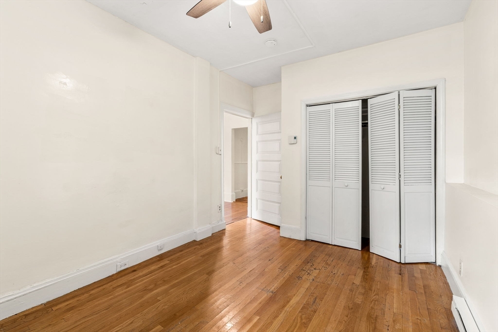 112 Pinckney Street, Unit 4 Boston, MA 02114 - Photo 8 of 27