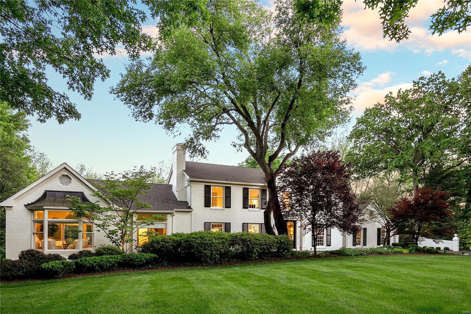 9804 Old Warson Road St. Louis, MO 63124 - Photo 1 of 9 Gallery Image 1