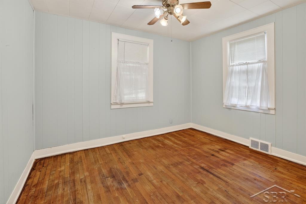 602 South Hampton Street Bay City, MI 48708 - Photo 10 of 20