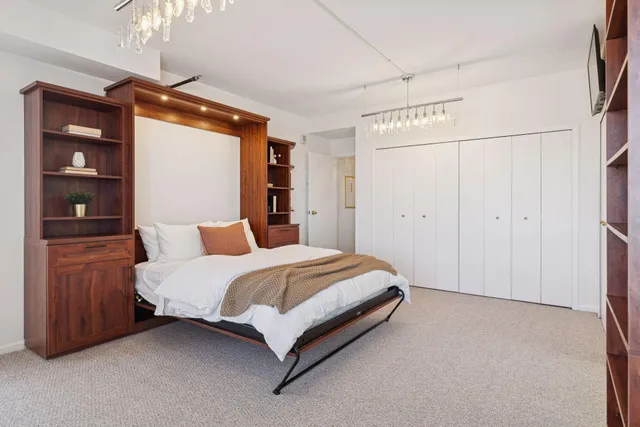 $315,000 | 168 6th Street East, Unit 3004, St. Paul, MN 55101