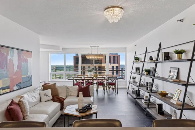 $315,000 | 168 6th Street East, Unit 3004, St. Paul, MN 55101