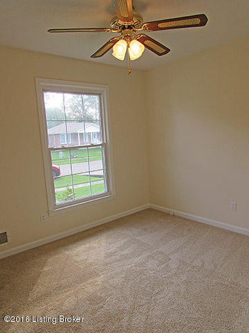 4525 Sandhill Road Louisville, KY 40219 - Photo 17 of 28 IMG_0726
