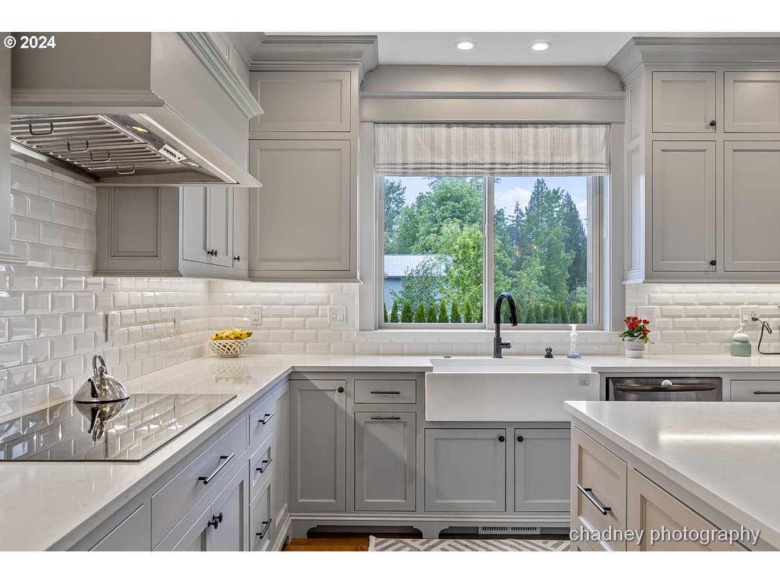 26381 Southeast Rugg Road Damascus, OR 97089 - Photo 14 of 46 Gallery Image 14