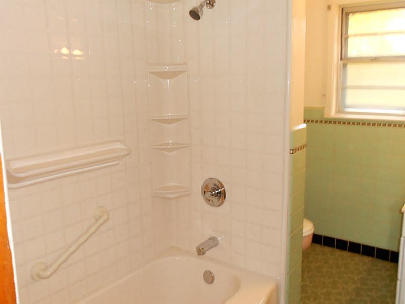 15 East Stop 13 Road Indianapolis, IN 46227 - Photo 10 of 22 Gallery Image 10