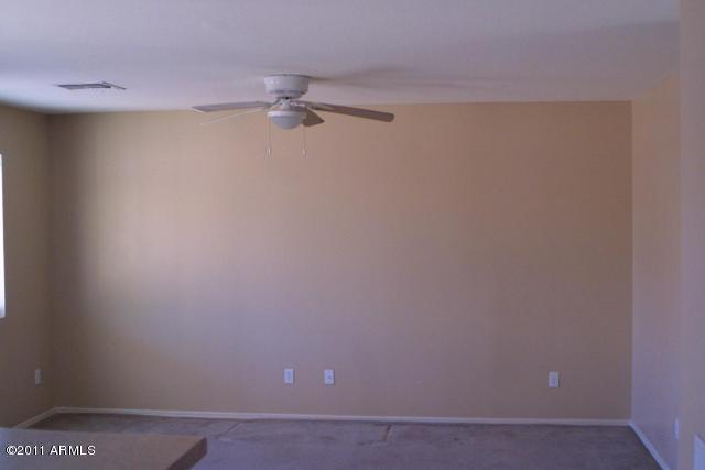 8437 West Payson Road Tolleson, AZ 85353 - Photo 5 of 5 Family room