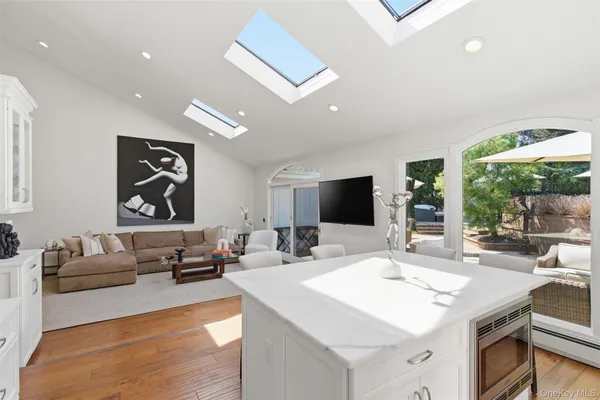 $2,100,000 | 21 Kristi Drive, Muttontown, NY 11753