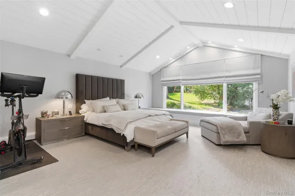 $2,100,000 | 21 Kristi Drive, Muttontown, NY 11753