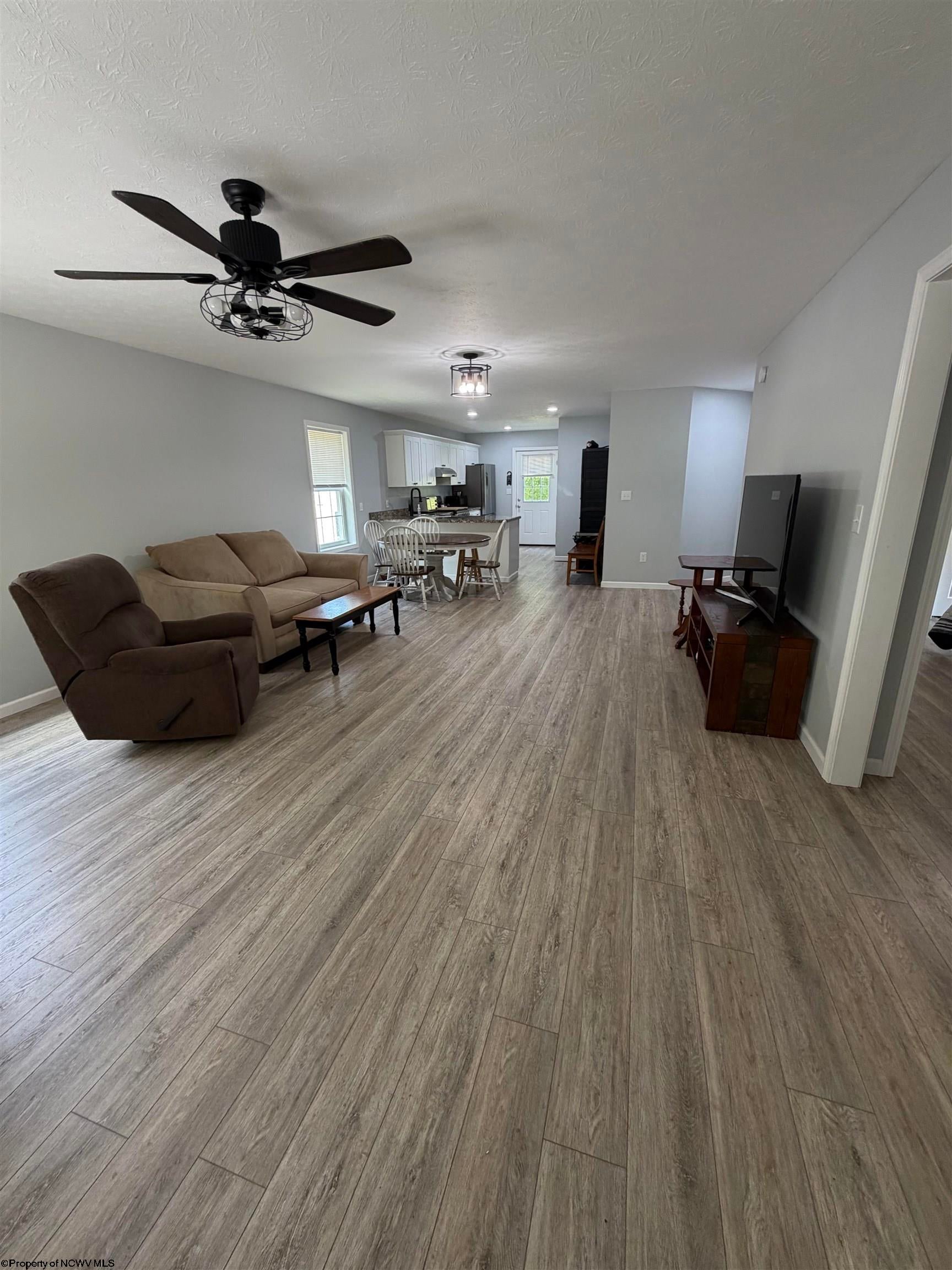 139 Montgomery Road Weston, WV 26452 - Photo 2 of 13 Gallery Image 2