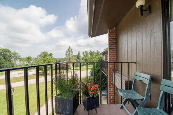 $319,000 | 35-06 Lausanne Court, Geneva, WI 53147
