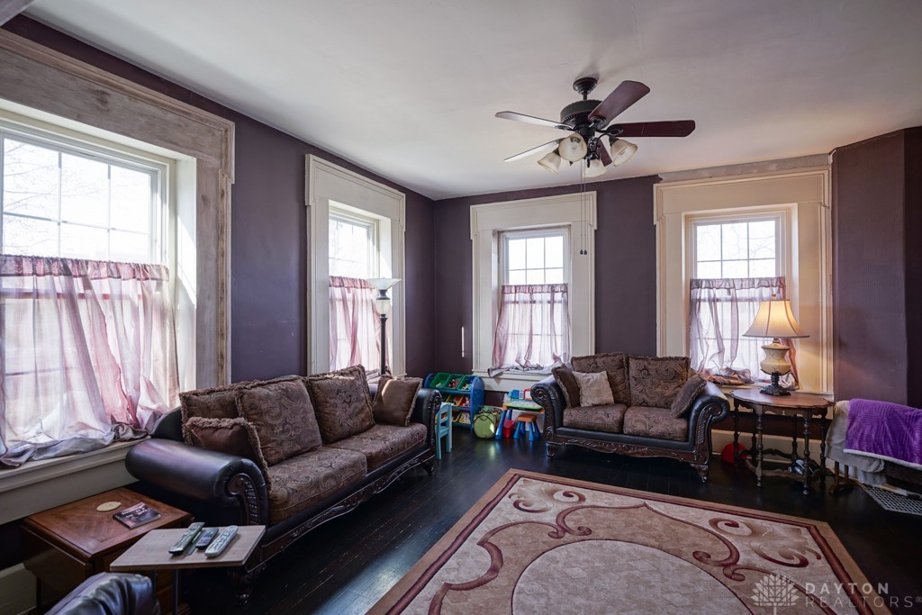 218 Selma Road Springfield, OH 45505 - Photo 9 of 51
