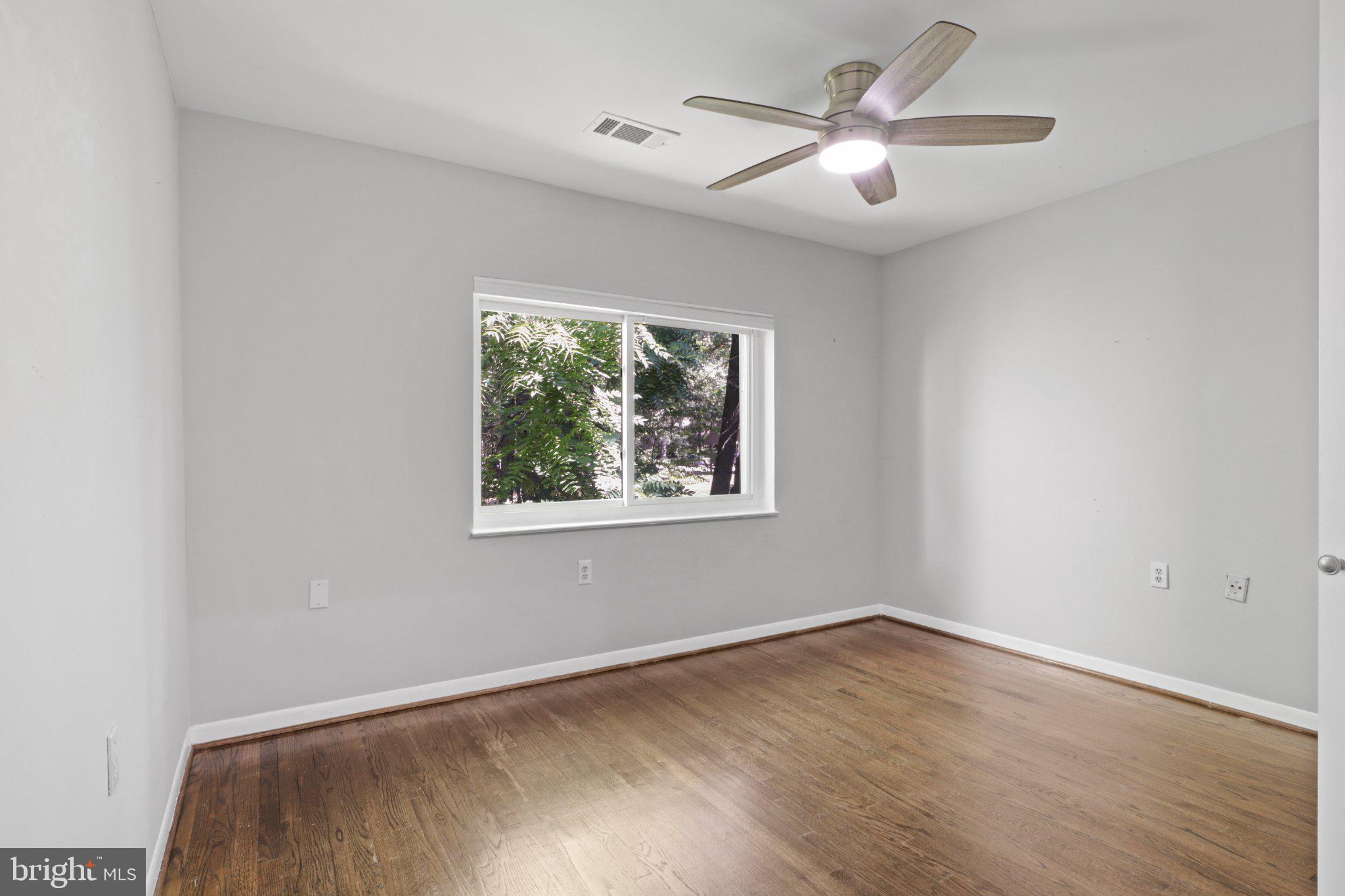 1595 Inlet Court Reston, VA 20190 - Photo 28 of 44 Gallery Image 28