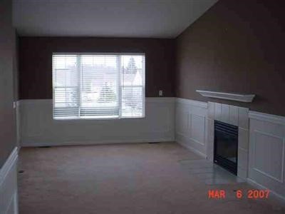 657 Ridgecrest Street Fenton, MI 48430 - Photo 8 of 14 20239400-7.JPG