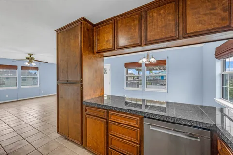$593,900 | 16526 Nassau Way, Galveston, TX 77554