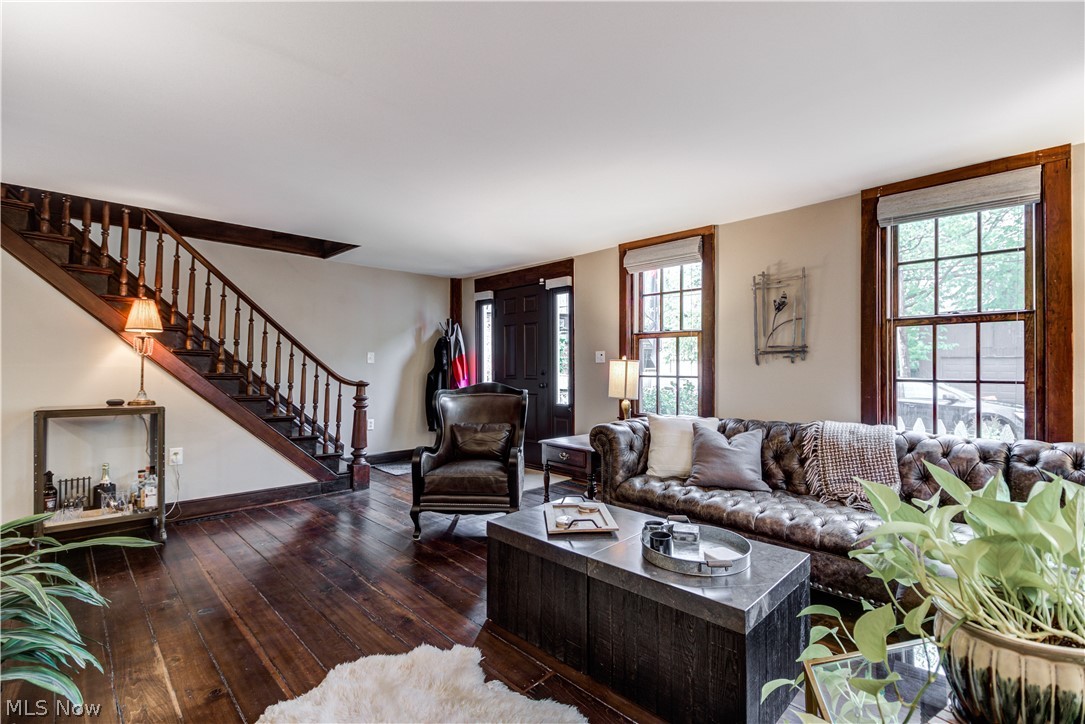 1794 Fulton Road Cleveland, OH 44113 - Photo 12 of 31 Gallery Image 12