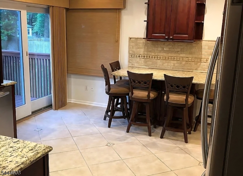 5 Dean Road, Unit B Mendham, NJ 07945 - Photo 3 of 9