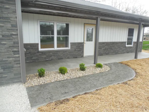 $225,000 | 418 Matilda Street, Elnora, IN 47529