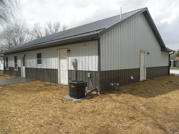 $225,000 | 418 Matilda Street, Elnora, IN 47529