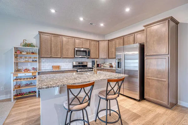$355,000 | 2727 Willow Creek Drive, Evansville, IN 47712