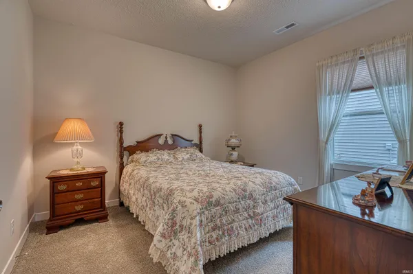 $355,000 | 2727 Willow Creek Drive, Evansville, IN 47712